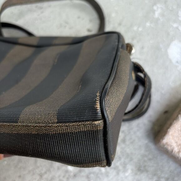 Vintage Fendi penguin striped Crossbody - Picture 11 of 14